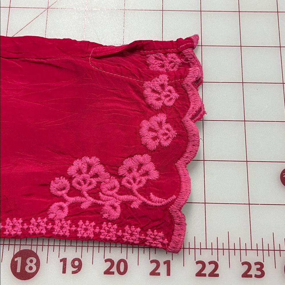 JOHNNY WAS "Midge" Boho Resort Wear Hippie-Chic Magenta Floral Embroidery Top XS - Picture 12 of 16